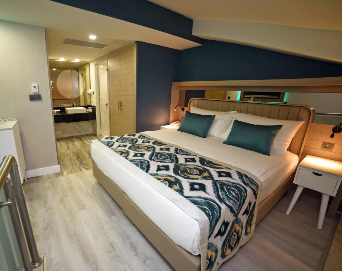 Royal Wings Hotel Анталия Екстериор снимка