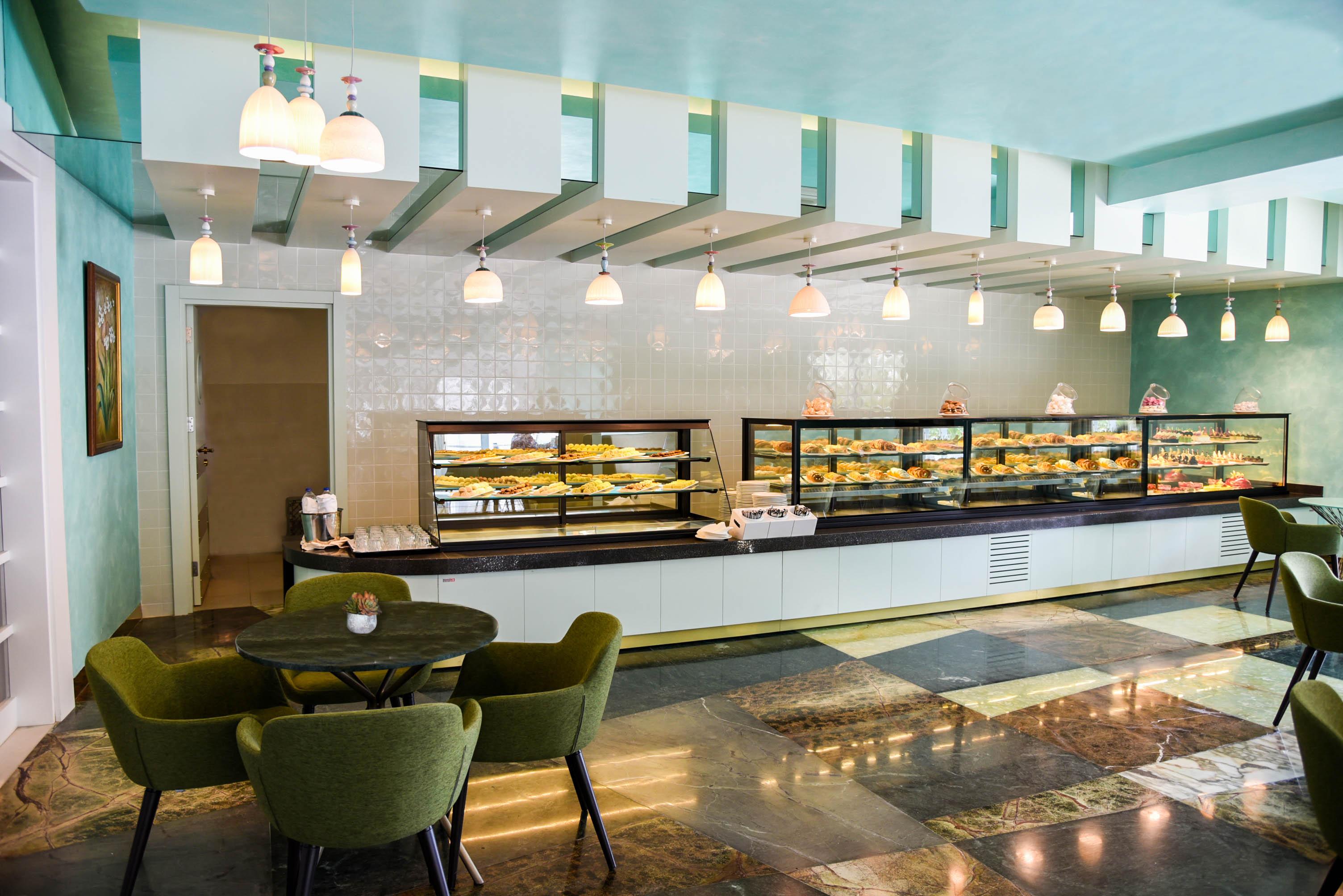 Royal Wings Hotel Анталия Екстериор снимка