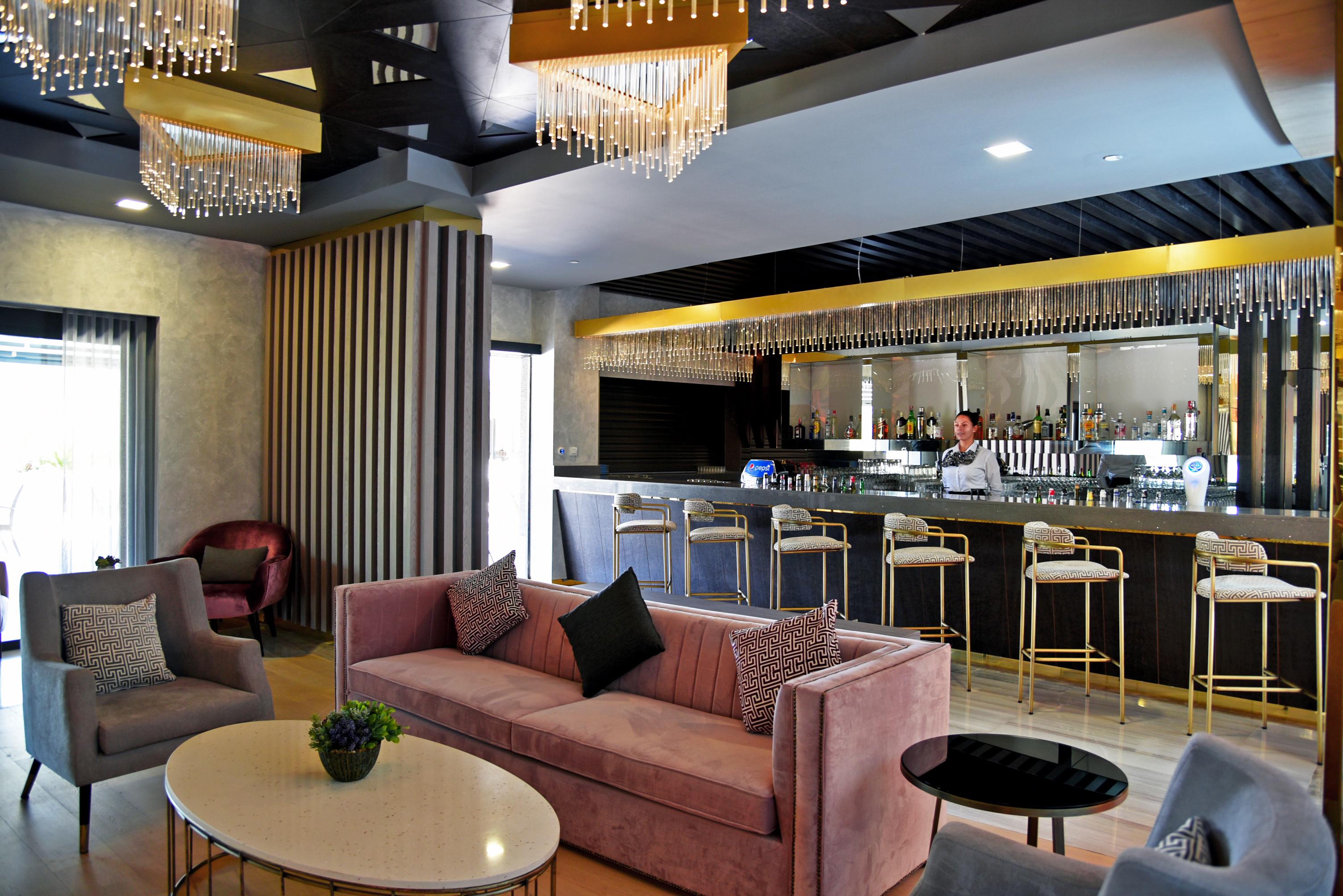 Royal Wings Hotel Анталия Екстериор снимка