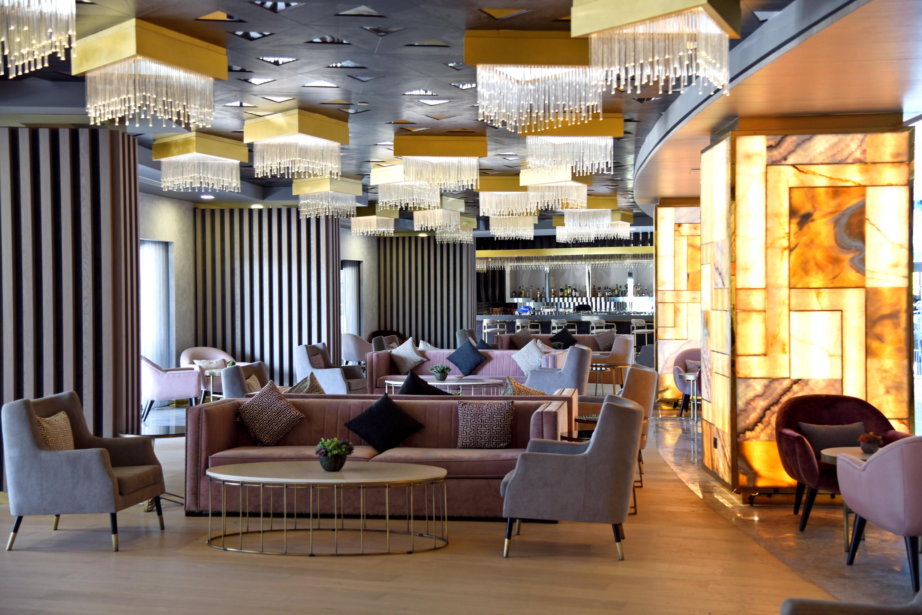 Royal Wings Hotel Анталия Екстериор снимка
