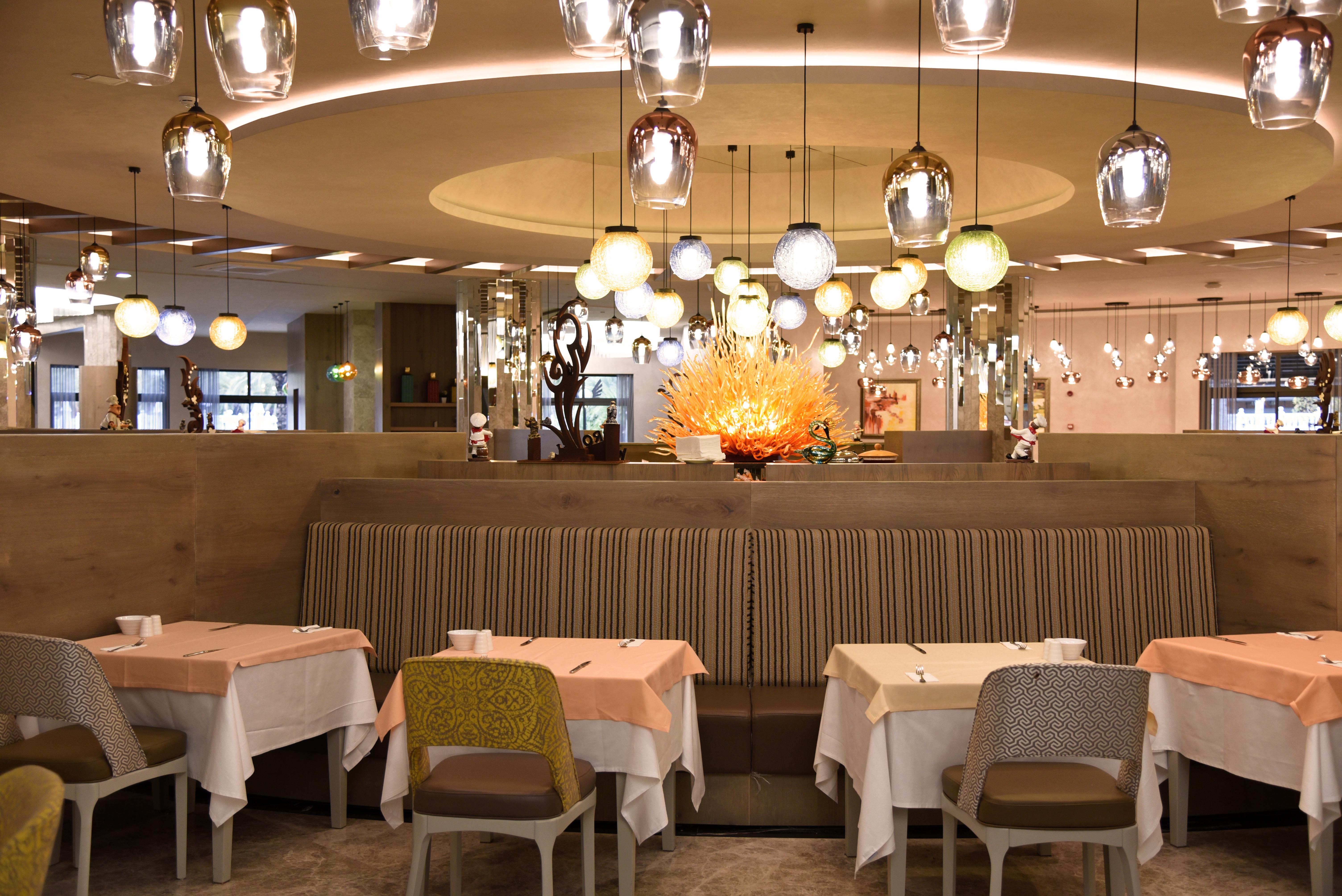 Royal Wings Hotel Анталия Екстериор снимка